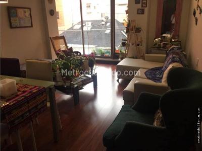 Apartamento en venta en Santa Barbara, Bogotá · foto 3 de 4