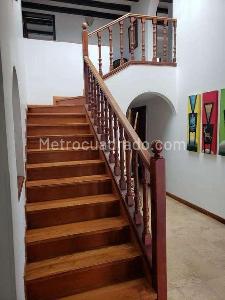 Casa de 4 alcobas en venta en La Calleja, Bogotá, 300 m² · foto 4 de 13