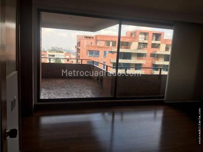 Apartamento de 2 alcobas en venta en Belmonte, Bogotá, 196 m² · foto 1 de 12