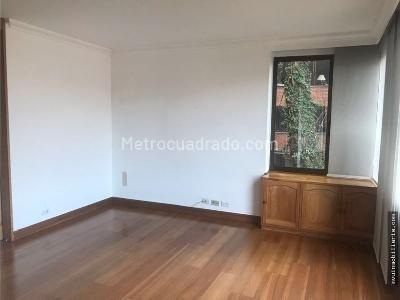 Apartamento de 2 alcobas en venta en Belmonte, Bogotá, 196 m² · foto 4 de 12
