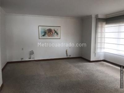 Apartamento de 2 alcobas en venta en Belmonte, Bogotá, 196 m² · foto 5 de 12