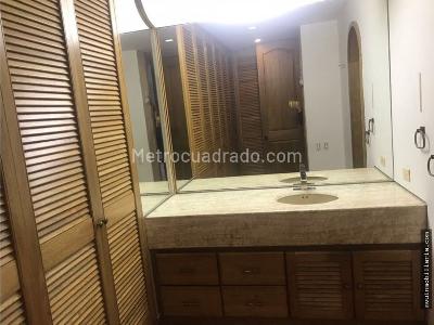 Apartamento de 2 alcobas en venta en Belmonte, Bogotá, 196 m² · foto 7 de 12