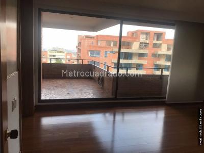 Apartamento de 2 alcobas en venta en Belmonte, Bogotá, 196 m² · foto 8 de 12