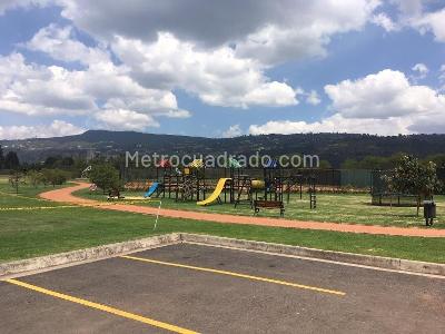 Casa de 5 alcobas en venta en Chia, Chía, 390 m² · foto 10 de 19