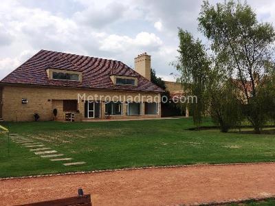 Casa de 5 alcobas en venta en Chia, Chía, 390 m² · foto 13 de 19