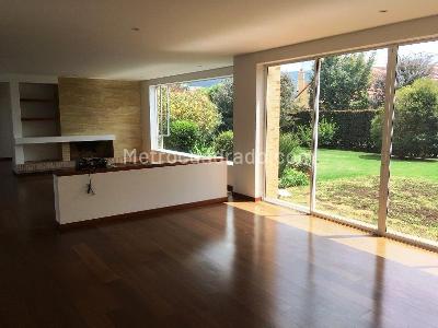 Casa de 5 alcobas en venta en Chia, Chía, 390 m² · foto 8 de 19
