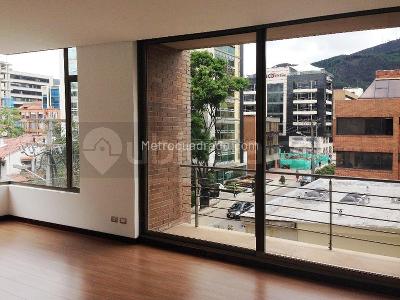 Apartamento de 2 alcobas en venta en Chico Norte, Bogotá, 124 m² · foto 11 de 12