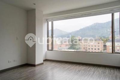 Apartamento de 3 alcobas en venta en Chico Norte Ii, Bogotá, 179 m² · foto 8 de 14