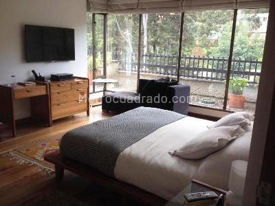 Apartamento en venta en Gratamira, Bogotá · foto 2 de 18