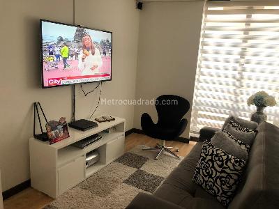 Apartamento de 3 alcobas en venta en Altos De Cabrera, Bogotá, 159 m² · foto 10 de 18