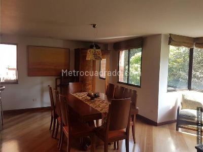 Apartamento de 5 alcobas en venta en Santa Paula, Bogotá, 238 m² · foto 6 de 8