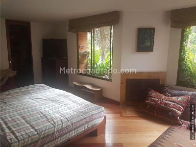 Apartamento de 5 alcobas en venta en Santa Paula, Bogotá, 238 m² · foto 7 de 8