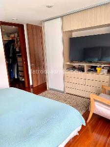 Apartamento en venta en Santa Barbara Occidental, Bogotá · foto 8 de 18