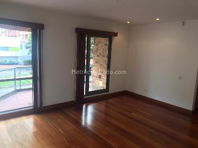 Apartamento en arriendo en Chico Reservado, Bogotá · foto 15 de 19