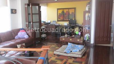 Apartamento en venta en El Refugio, Bogotá · foto 4 de 20