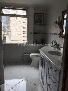Apartamento de 2 alcobas en venta en San Diego, Bogotá, 238 m² · foto 6 de 12