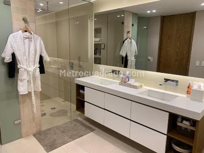 Apartamento de 4 alcobas en venta en La Cabrera, Bogotá, 400 m² · foto 14 de 20