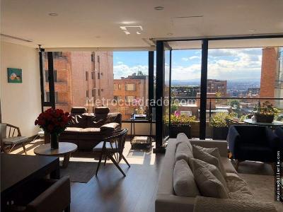 Apartamento de 3 alcobas en venta en Los Rosales, Bogotá, 175 m² · foto 11 de 11