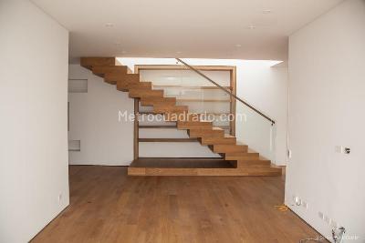 Apartamento de 3 alcobas en venta en Chicó, Bogotá, 275 m² · foto 9 de 20