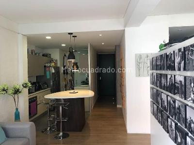 Apartamento de 1 alcoba en venta en Chico Norte, Bogotá, 65 m² · foto 2 de 4
