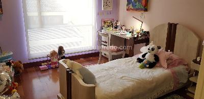 Apartamento de 3 alcobas en venta en Los Rosales, Bogotá, 198 m² · foto 3 de 11