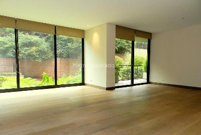 Apartamento de 3 alcobas en venta en Los Rosales, Bogotá, 258 m² · foto 7 de 13