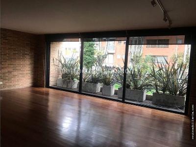 Apartamento en venta en Chico, Bogotá · foto 6 de 11