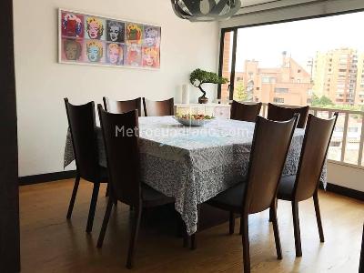Apartamento en venta en La Carolina, Bogotá · foto 4 de 7