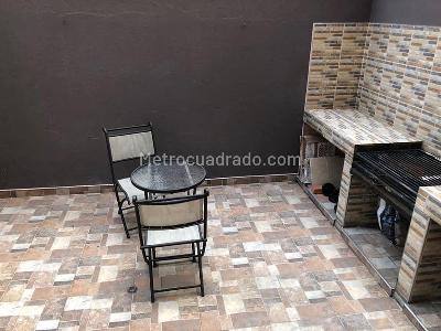 Casa en venta en Cedritos, Bogotá · foto 3 de 15