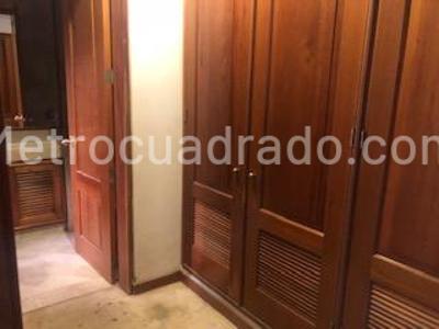 Apartamento de 3 alcobas en venta en Bosques De Medina, Bogotá, 230 m² · foto 12 de 14