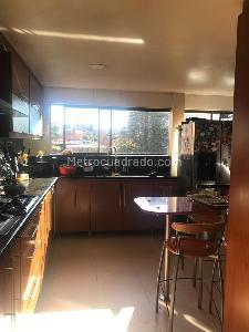Apartamento de 4 alcobas en venta en El Nogal, Bogotá, 254 m² · foto 12 de 13