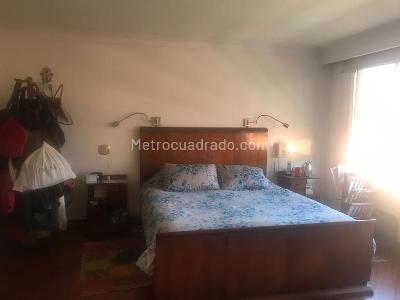 Apartamento de 4 alcobas en venta en El Nogal, Bogotá, 254 m² · foto 3 de 13