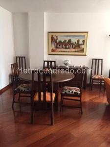 Apartamento en venta en San Patricio, Bogotá · foto 3 de 5