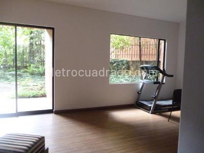 Apartamento de 3 alcobas en venta en Bosques De Medina, Bogotá, 250 m² · foto 3 de 20