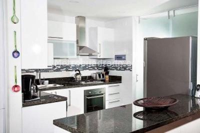 Apartamento de 3 alcobas en venta en Santa Paula, Bogotá, 130 m² · foto 5 de 18