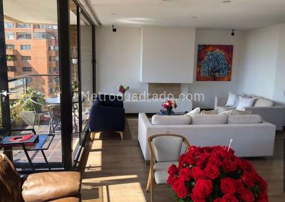 Apartamento de 3 alcobas en venta en Los Rosales, Bogotá, 175 m² · foto 4 de 10