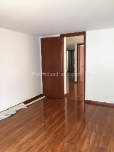 Apartamento en venta en El Refugio, Bogotá · foto 14 de 20