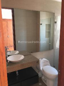 Apartamento en venta en El Refugio, Bogotá · foto 15 de 20