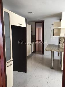 Apartamento en venta en El Refugio, Bogotá · foto 5 de 20