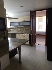 Apartamento en venta en El Refugio, Bogotá · foto 6 de 20