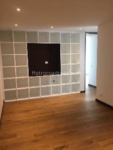 Apartamento en venta en Chico, Bogotá · foto 8 de 15