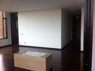 Apartamento de 3 alcobas en venta en La Cabrera, Bogotá, 256 m² · foto 11 de 20