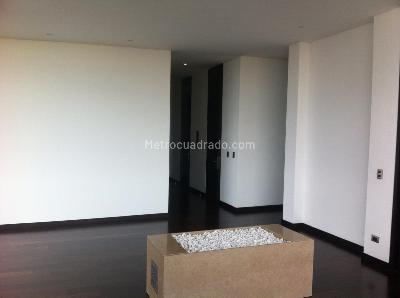 Apartamento de 3 alcobas en venta en La Cabrera, Bogotá, 256 m² · foto 12 de 20