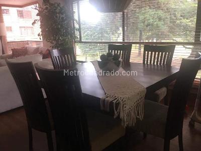 Apartamento en venta en Santa Barbara Occidental, Bogotá · foto 9 de 15