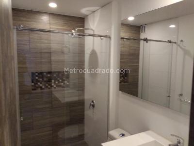 Apartamento en venta en Santa Barbara Central, Bogotá · foto 7 de 15