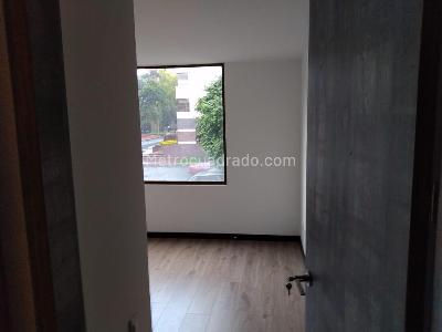 Apartamento en venta en Santa Barbara Central, Bogotá · foto 3 de 15