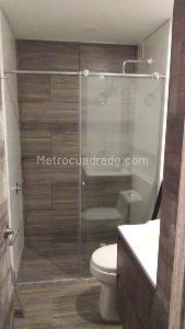 Apartamento en venta en Santa Barbara Central, Bogotá · foto 8 de 15