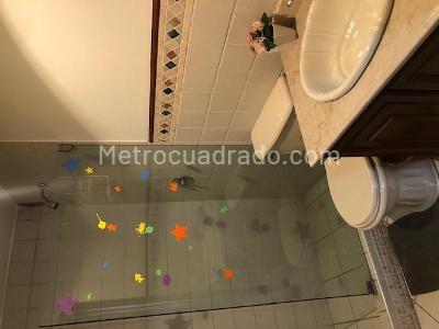Apartamento de 4 alcobas en venta en Chico Norte, Bogotá, 323 m² · foto 12 de 20