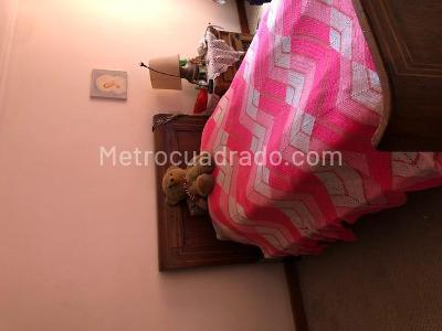 Apartamento de 4 alcobas en venta en Chico Norte, Bogotá, 323 m² · foto 18 de 20