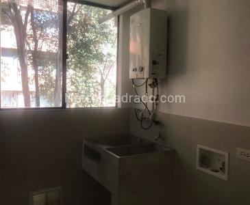 Apartamento en venta en Chico, Bogotá · foto 5 de 8